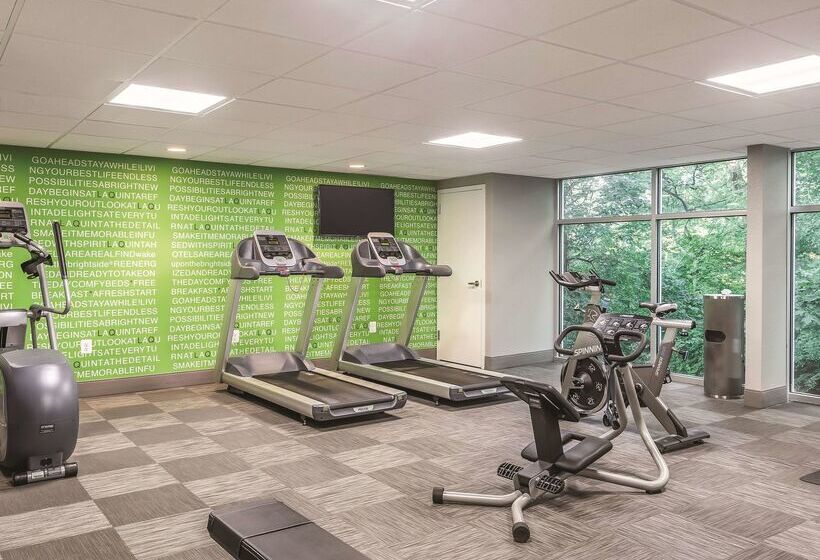 La Quinta By Wyndham Columbia / Fort Meade