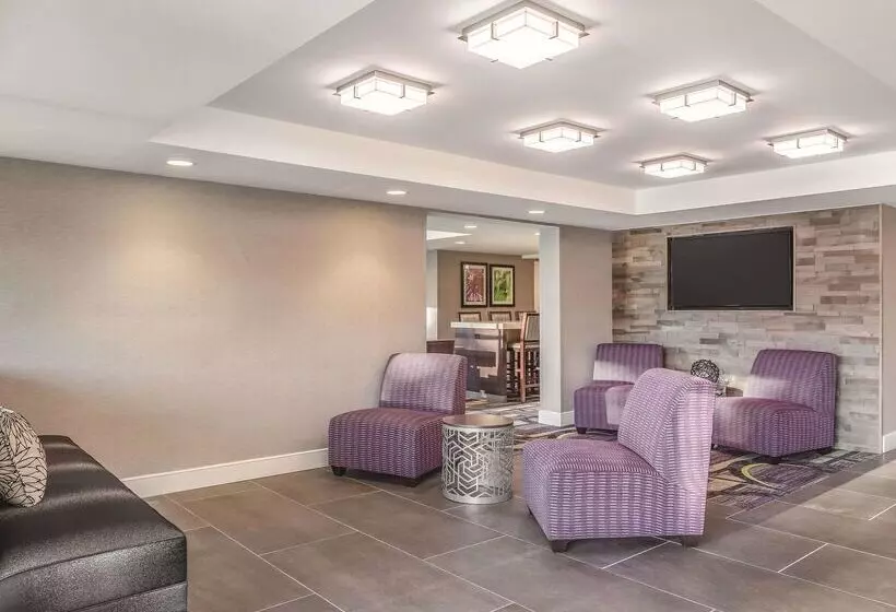 La Quinta By Wyndham Columbia / Fort Meade