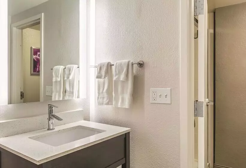 La Quinta By Wyndham Columbia / Fort Meade