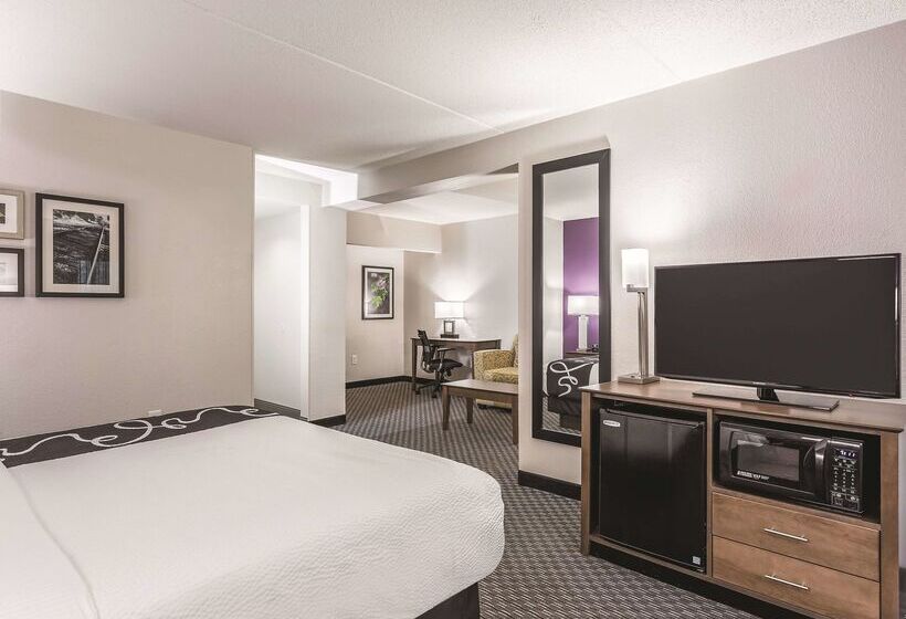 La Quinta By Wyndham Columbia / Fort Meade