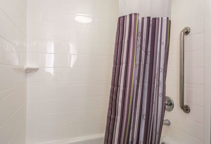 La Quinta By Wyndham Columbia / Fort Meade