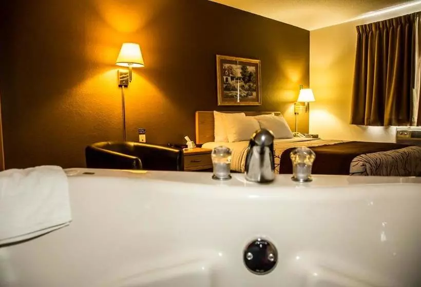 Мотель Americas Best Value Inn & Suites Detroit Lakes