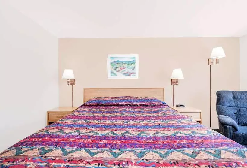 فندق على الطريق Super 8 By Wyndham Belle Fourche Sd