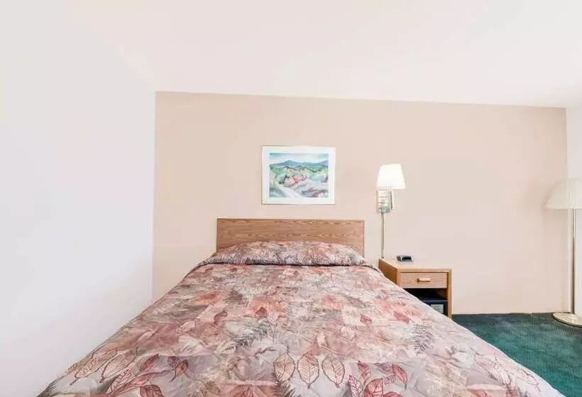 فندق على الطريق Super 8 By Wyndham Belle Fourche Sd