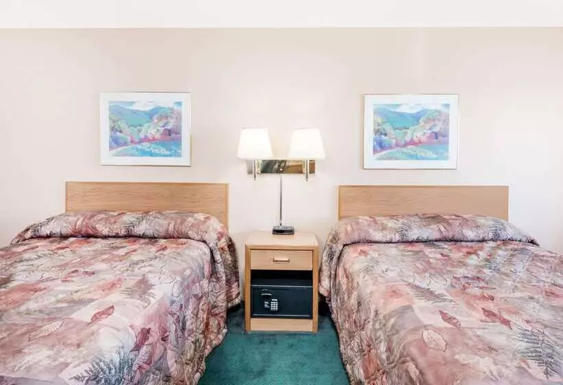 فندق على الطريق Super 8 By Wyndham Belle Fourche Sd