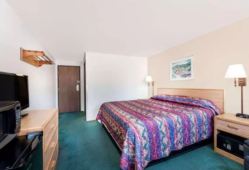 فندق على الطريق Super 8 By Wyndham Belle Fourche Sd