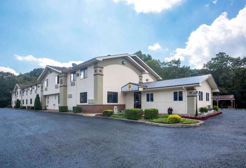 مُتل Super 8 By Wyndham Elkins