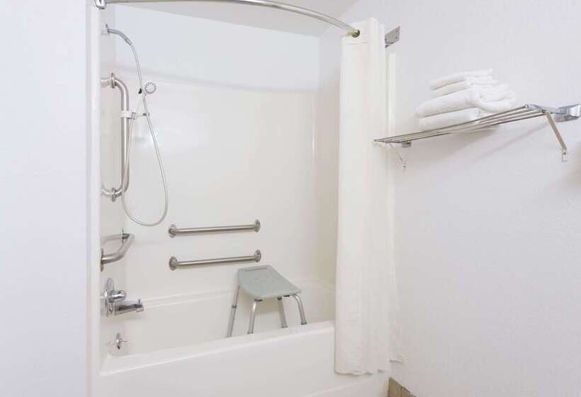 Motel Super 8 By Wyndham Fairmont