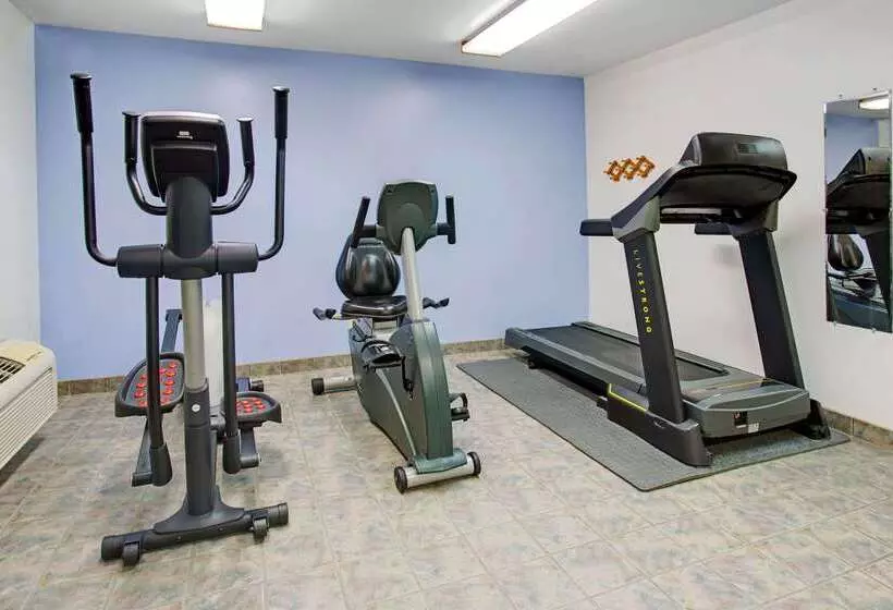 מוטל Super 8 By Wyndham Fort Collins