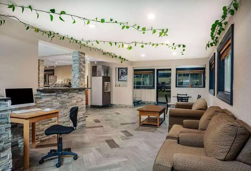 Мотель Super 8 By Wyndham Fort Madison