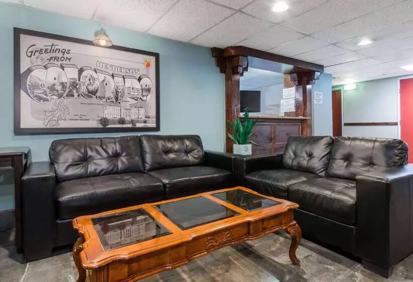 Мотель Super 8 By Wyndham Henderson North East Denver