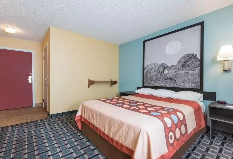 Мотель Super 8 By Wyndham Henderson North East Denver