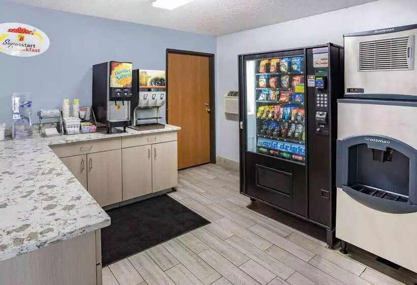 Motel Super 8 By Wyndham Johnstown/gloversville