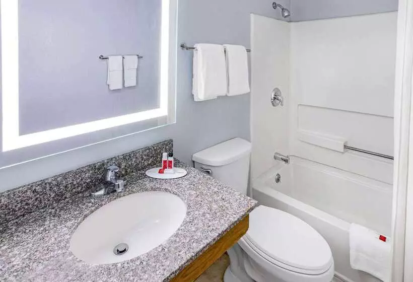 Motel Super 8 By Wyndham Johnstown/gloversville