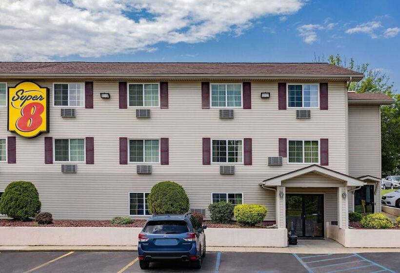 Motel Super 8 By Wyndham Johnstown/gloversville