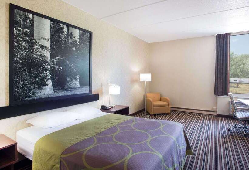 Motel Super 8 By Wyndham Plattsburgh