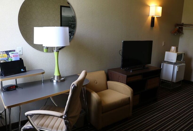 Motel Super 8 By Wyndham Plattsburgh