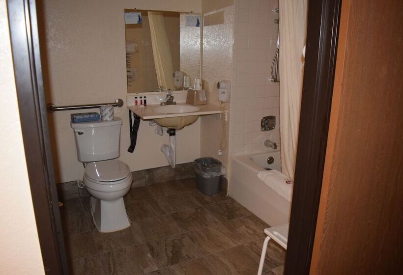 مُتل Super 8 By Wyndham Saginaw