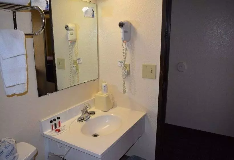 Мотель Super 8 By Wyndham Saginaw