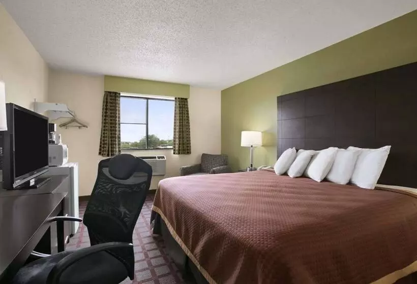 Мотель Super 8 By Wyndham Saginaw