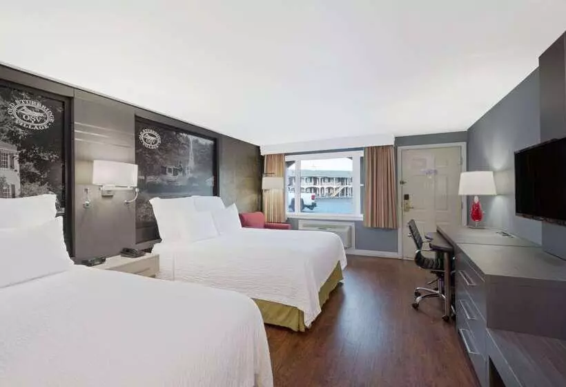 汽车旅馆 Super 8 By Wyndham Sturbridge