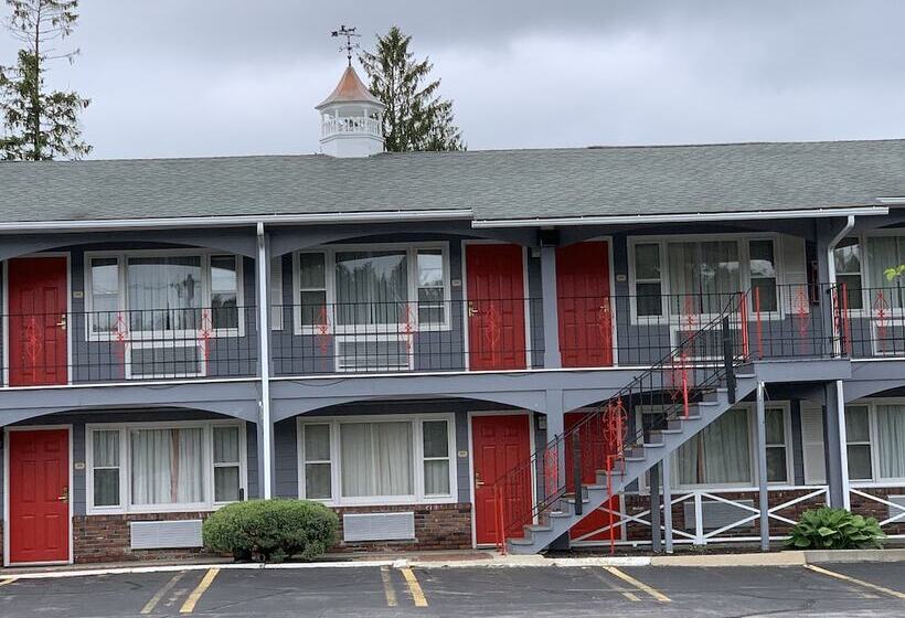 Motel Super 8 By Wyndham Sturbridge