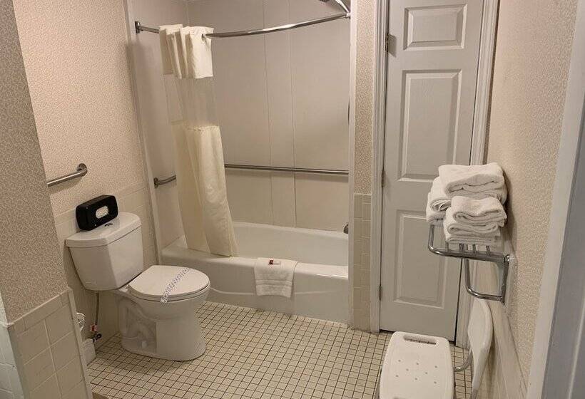 Motel Super 8 By Wyndham Sturbridge