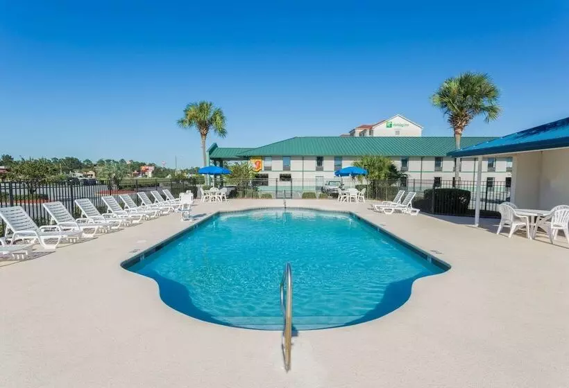 מוטל Super 8 By Wyndham Valdosta Ga I 75