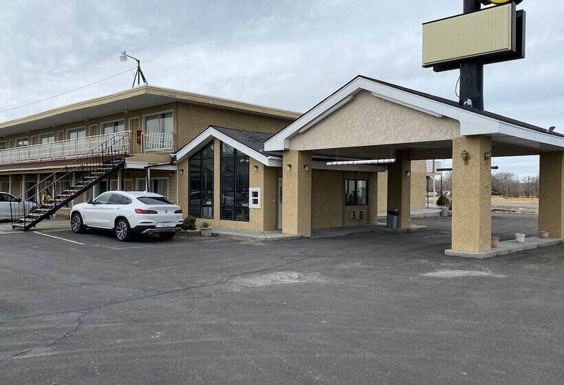 Motel Super 8 By Wyndham Wells