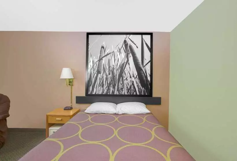 مُتل Super 8 By Wyndham Worthington Minnesota