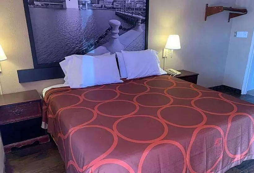 Motel Super 8 By Wyndham Youngstown Girard