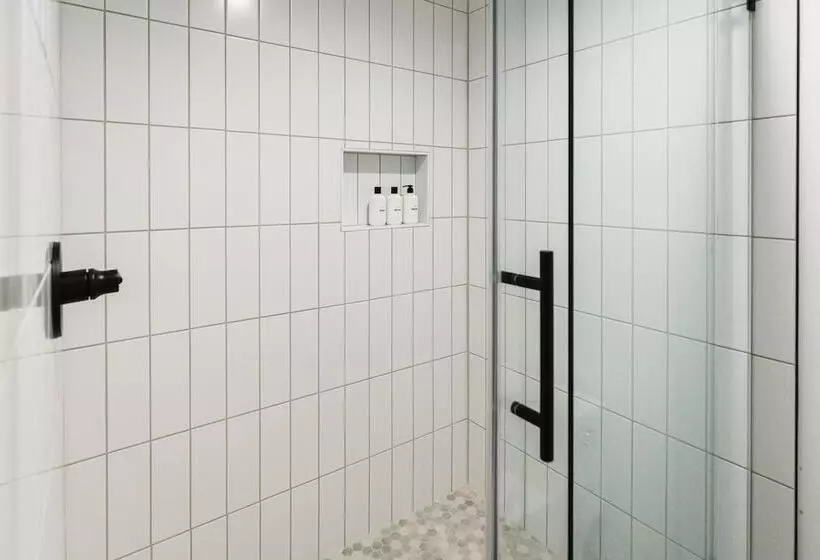 مُتل Wonderstone At Glacier