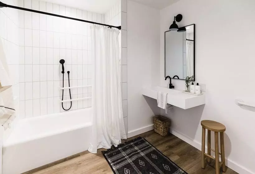 مُتل Wonderstone At Glacier