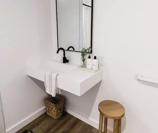 مُتل Wonderstone At Glacier