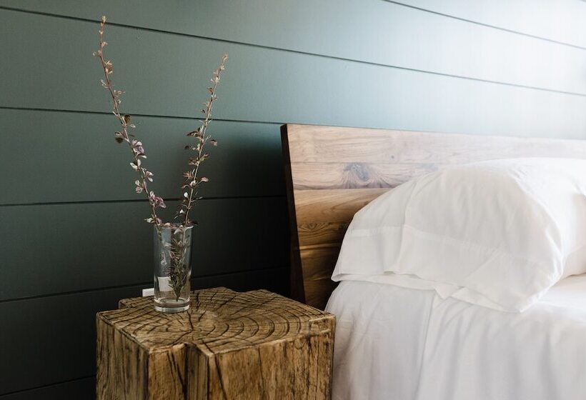 فندق على الطريق Wonderstone At Glacier