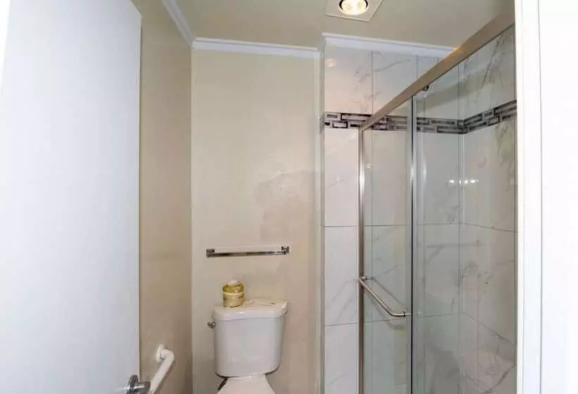 Surf Motel And Gardens