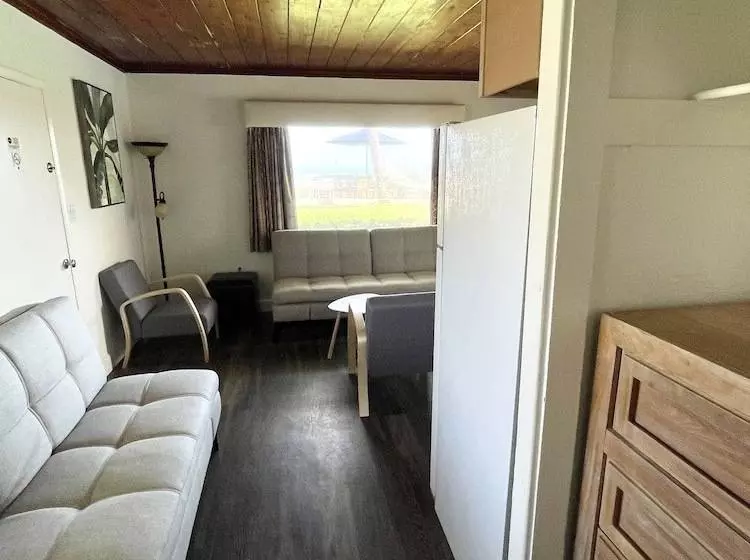 Surf Studio Beach Resort