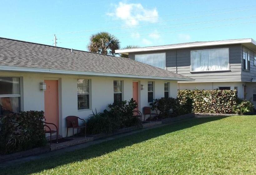 Surf Studio Beach Resort