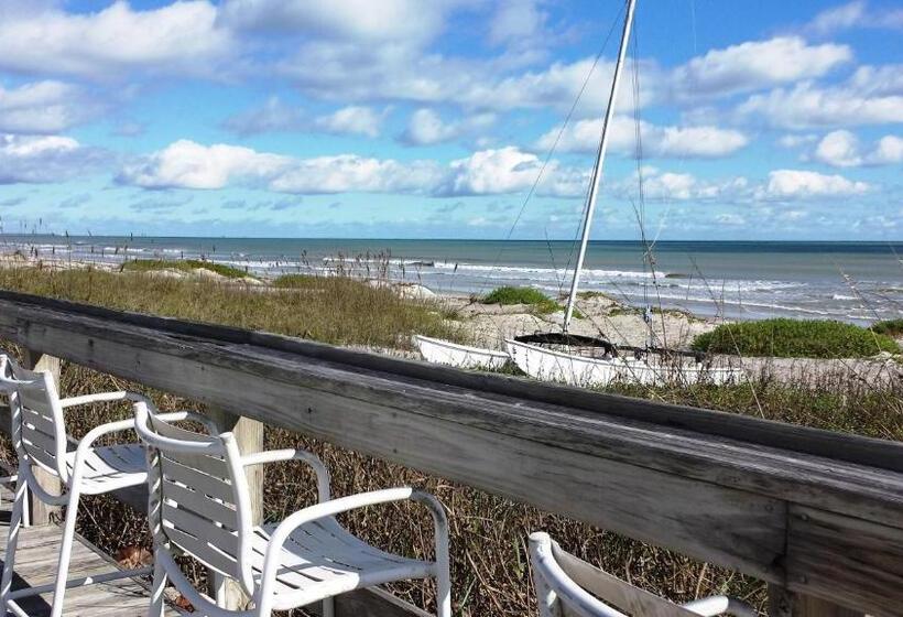 Surf Studio Beach Resort