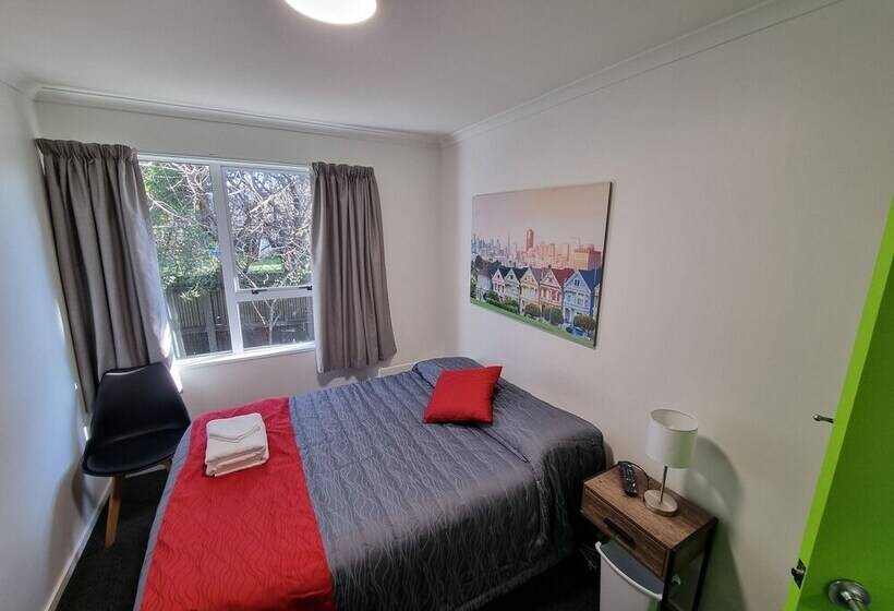 Отель Stay Timaru