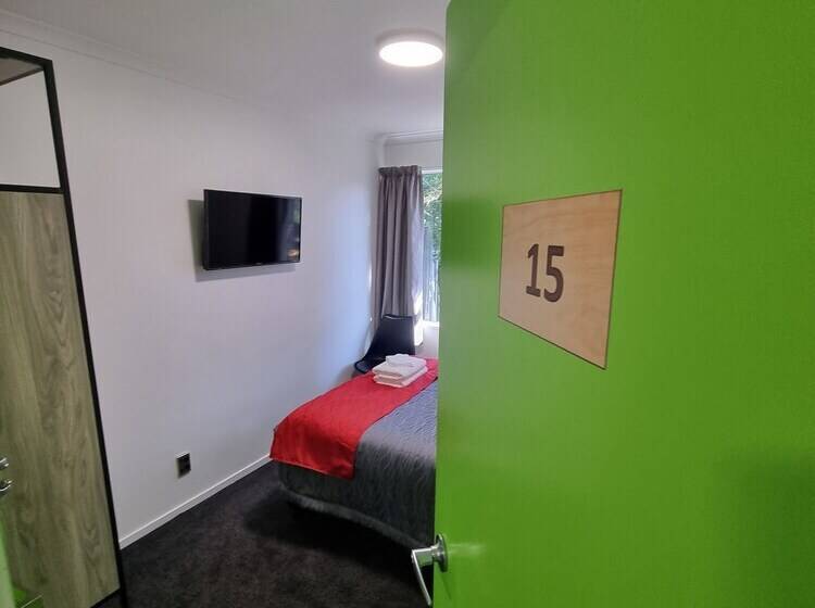 Отель Stay Timaru