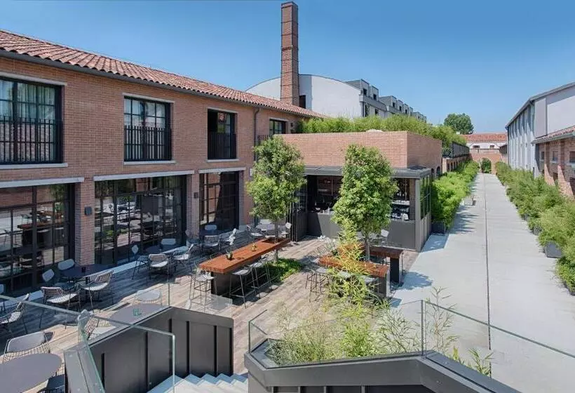 Hotelli NH Collection Murano Villa