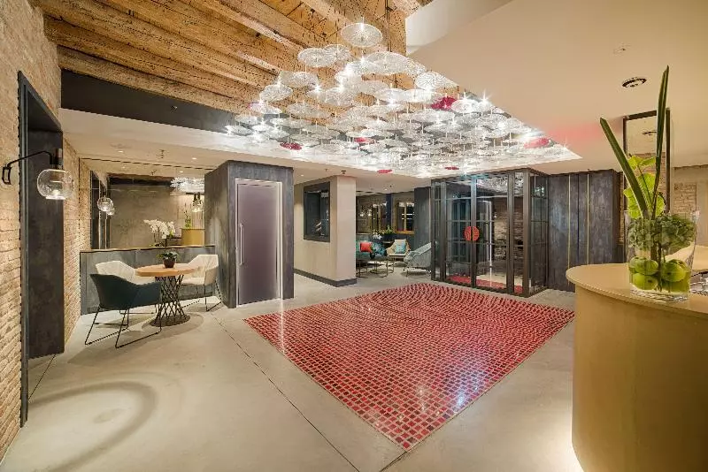 Hotelli NH Collection Murano Villa