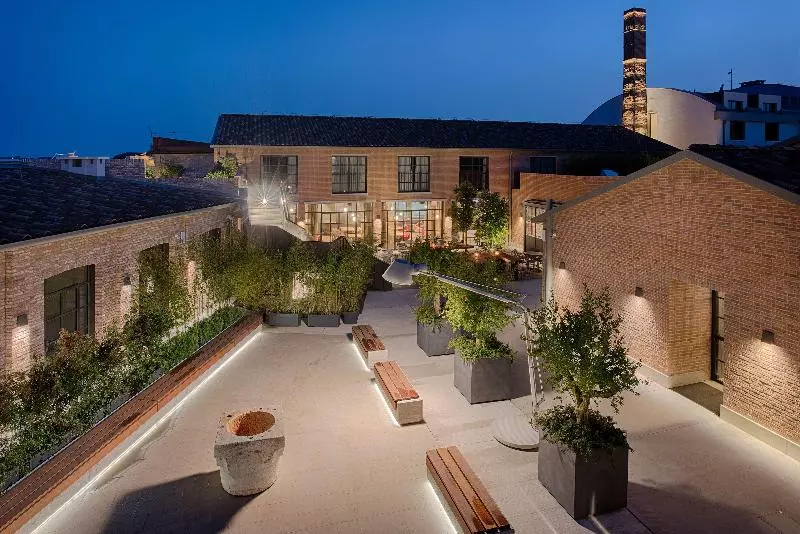 Hotelli NH Collection Murano Villa