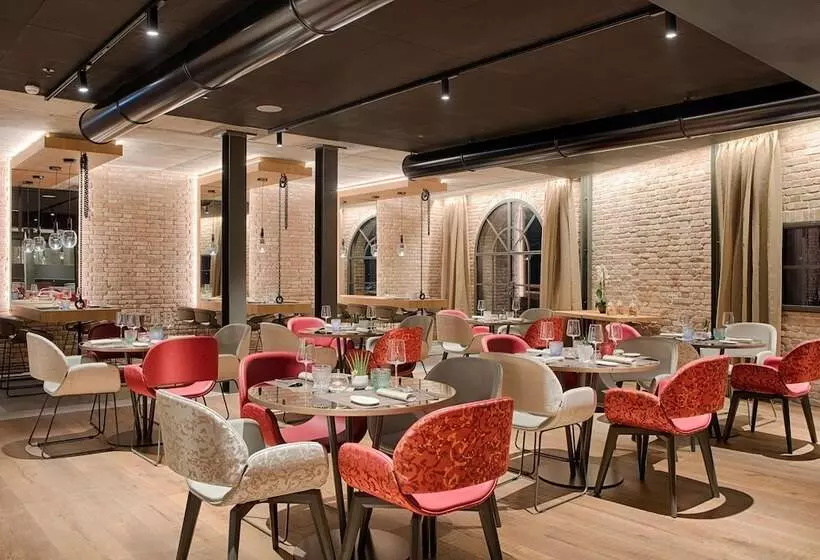 Hotelli NH Collection Murano Villa