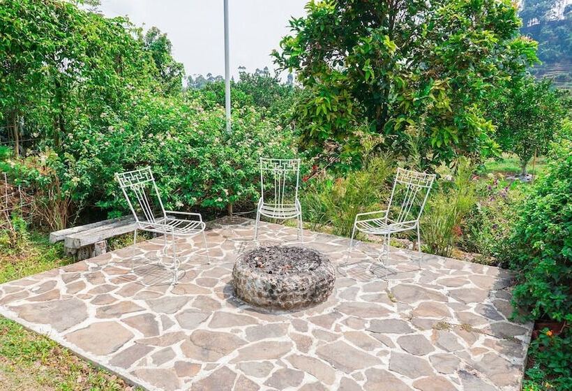 فندق Villa Jeruk By Oyo Rooms