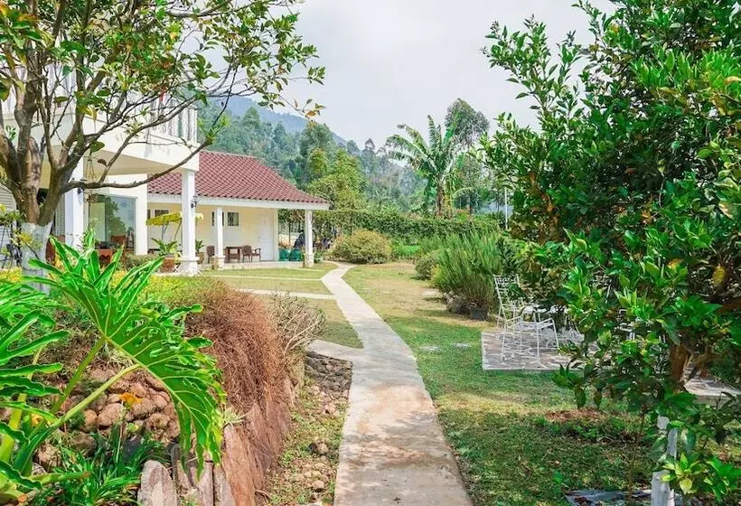 Hotelli Villa Jeruk By Oyo Rooms