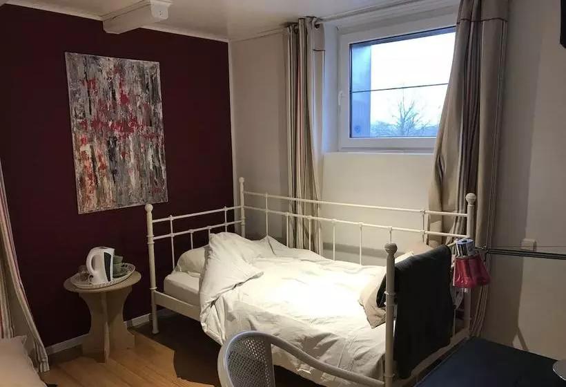 Aamiaismajoitus (B&B) Barsy 34