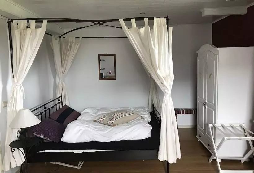 Aamiaismajoitus (B&B) Barsy 34