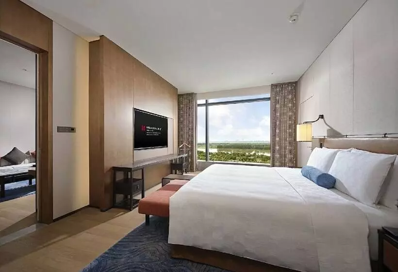 Hotelli Hualuxe Nanjing Yangtze River